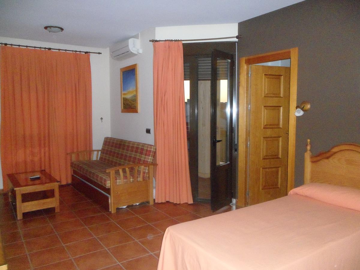 Hotel Rural La Encina Almadén エクステリア 写真