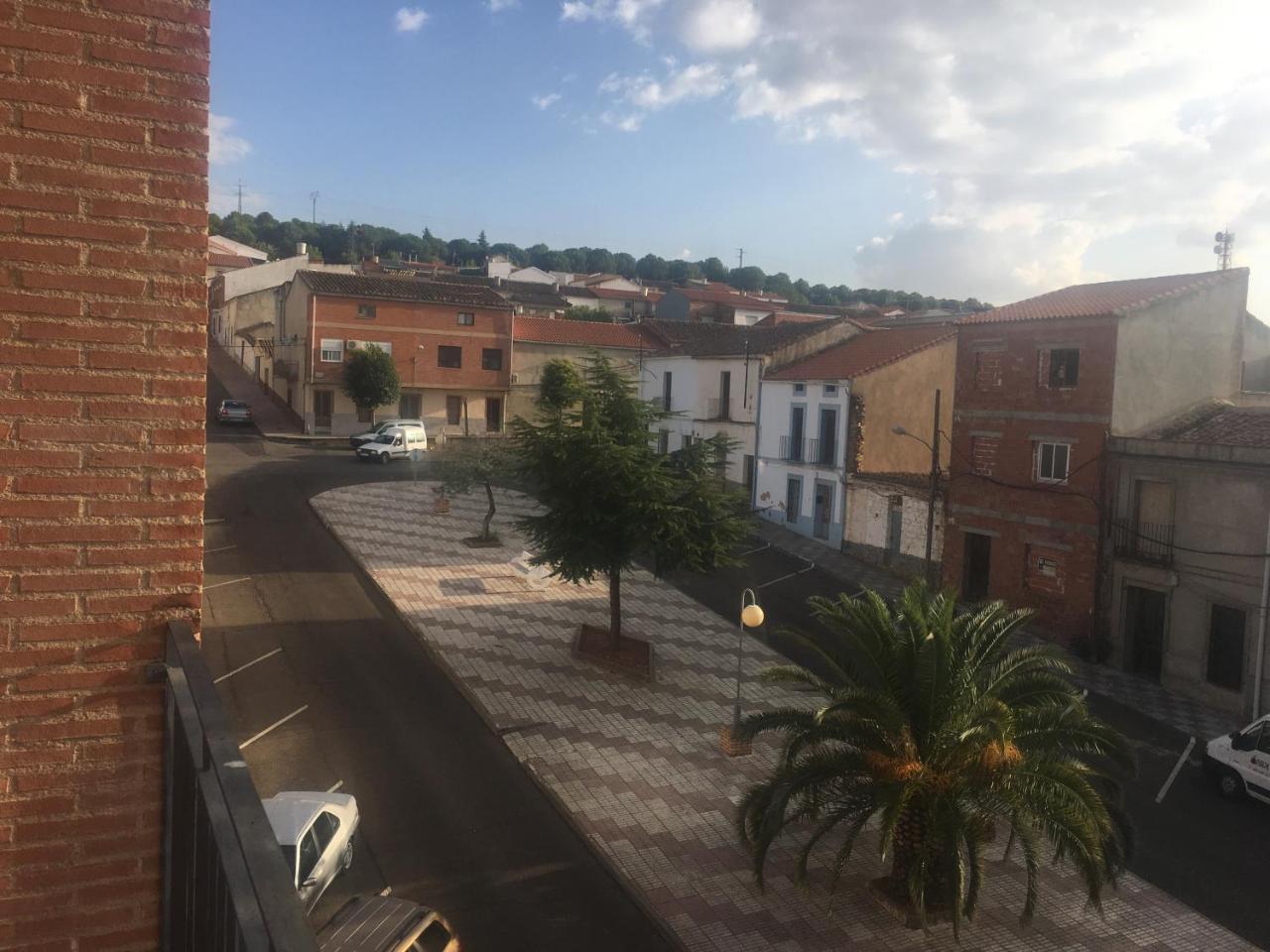 Hotel Rural La Encina Almadén エクステリア 写真